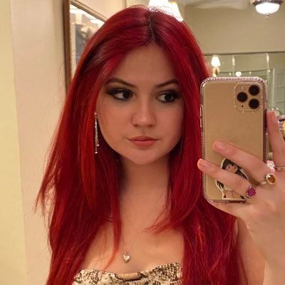 LieutenantDani's profile picture. art ig: @dani_applestore