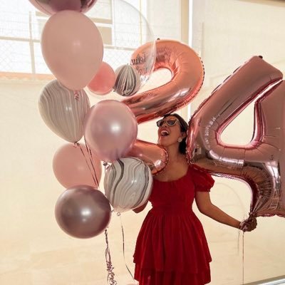 EileenArias98's profile picture. 24✨                                  Mom life👩‍👧‍👧🤍
