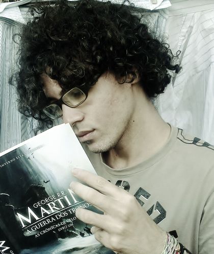 castoriadis6's profile picture. Professor de Filosofia, apaixonado por uma boa leitura. Poeta e músico. Um ser movido à arte.http://t.co/0EZHQYxOsg