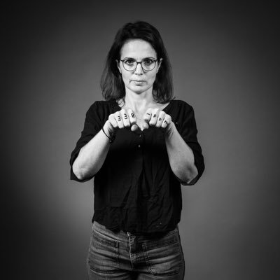 👩🏽💻 Community Manager 🤳🏼 E-reporter 🌶 Présidente #AMAP #Versailles Montreuil 🌱 En #transition 🌗@Purday4U pour les (H)abonnés virtuels