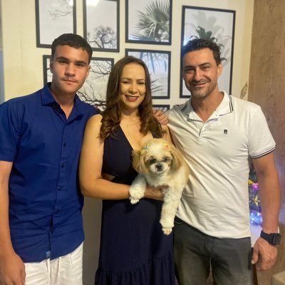 leovitti_2's profile picture. 