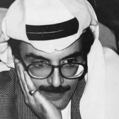 يغير الله في لحظة واحدة كل الذي تظنه لن يتغير ، ثق بالله ❤️💙
