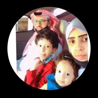 Peace & Love. Saudi family refugees ,were forcibly returned from UAE  to KSA, UNHCR 894-16C00101 https://t.co/KGlvWeyFIv