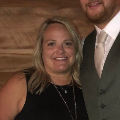 Wife of an amazing carpenter, Mom of 2 girls, 2nd grade teacher, @seesaw ambassador, @osmo ambassador, #hornetsr2 Amazon Wishlist linked below