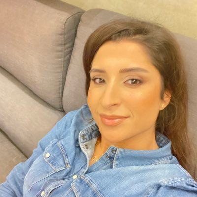 nadinea16's profile picture. 