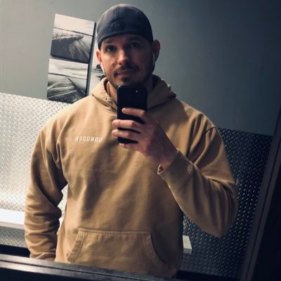 Tom from @SimplyTwoTV | 💪🏽 Fitness junky | @Warcraft lover | TikTok @ Nraged | 📧 SimplyTwotv@gmail.com | https://t.co/KYs6Fy1aur