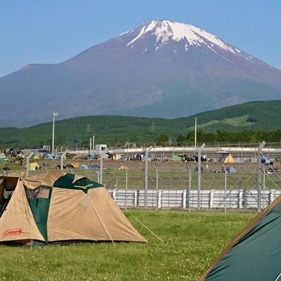 ラグビーとレース観戦好き
2019年RWCで好きになり、2022年現地観戦始めたニワカ🔰
応援:⚔️埼玉ワイルドナイツ&🐏ブラックラムズ東京
全チー厶応援したいリーグワン箱推し
でもコミュ障で人見知り
気軽に絡んでください
SGT/52埼玉GBを始めトヨタ系応援＆12,17,61
無言フォロー失礼します！