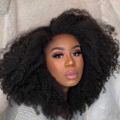 ugcbyshaneal's profile picture. Hi there! My name is Shaneal and I am a 25 year old UGC creator based in Canada. Let’s work together! 📧: ugcbyshaneal@gmail.com  Check out my UGC portfolio ⬇️