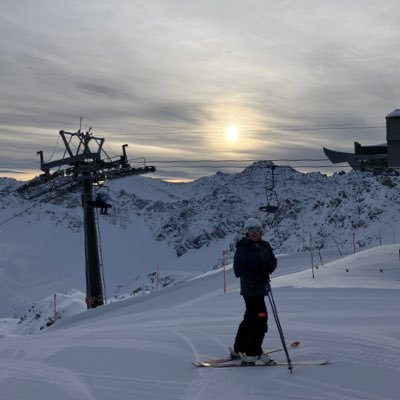 coachJINDRA's profile picture. Husband and Dad / Professional ice hockey coach / Apple Fan / Video Specialist / Manager / Visit my homepage:https://t.co/oPZlqviSsA