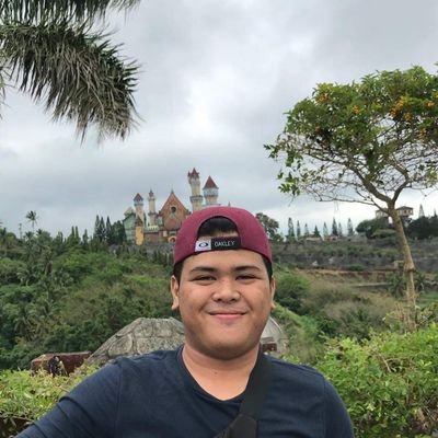 nholan31's profile picture. happy ☺