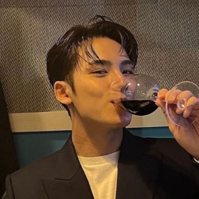 BockrathVania's profile picture. This is not financial advice, this is $GARBAGE. Follow @buygarbage for details coming soon 🚀