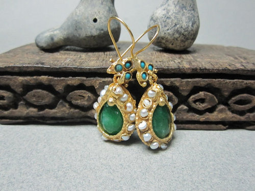 bemejewel's profile picture. I am jewellery designer since 1994. and working with genuine stones and silver and 18k gold. Most of my designs are unique http://t.co/hZMgIMYpQM