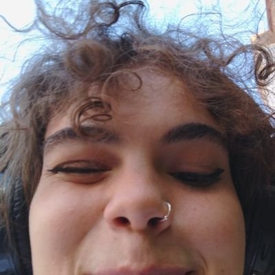 Que. N o m E sale. Na da puto bie n. En. La vida j oder