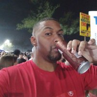 Fantasma (@fabiulknows) 's Twitter Profile