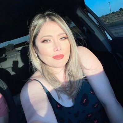 PaolitaSalazar_'s profile picture. Abogada Opinologa, Entrometida y Muy Divertida!