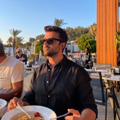 cifcioguzhan's profile picture.