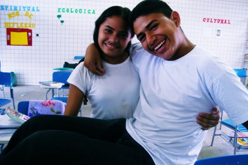 Amo As Cantoras @SimoneMuido e @Simariamuido :-)
Facebook:delenicebraga@hotmail.com Orkut:delenicemuido@gmail.com @Delenicemuido @Delenice_muido #SequeVai!!!