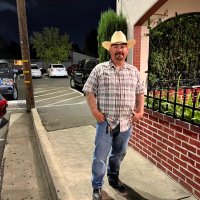 Paul Martinez (@paulweezy2323) Twitter profile photo