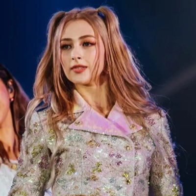 GabsBrazill's profile picture. Seja bem vindo ao que um dia foi Gabs Brazil! A primeira e principal fanbase brasileira dedicada a GABI, integrante do BLACKSWAN/블랙스완 🖤🤍🦢