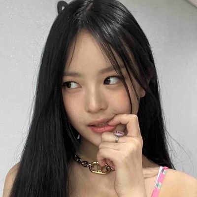 fysltea's profile picture. 