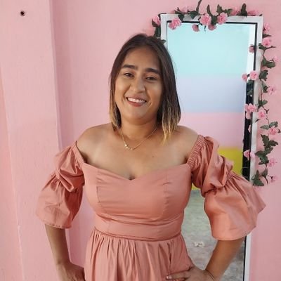 AnaMaraPetroMe1's profile picture. 