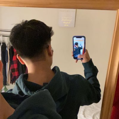 forhisglory___'s profile picture. ig: aye_aaronnn