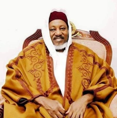 يَاحَيُّ، يَا قَيُّومُ، بِرَحْمَتِكَ أَسْتَغِيثُ، أَصْلِحْ لِي شَأْنِي كُلَّهُ، وَلَا تَكِلْنِي إِلَى نَفْسِي طَرْفَةَ عَيْنٍ