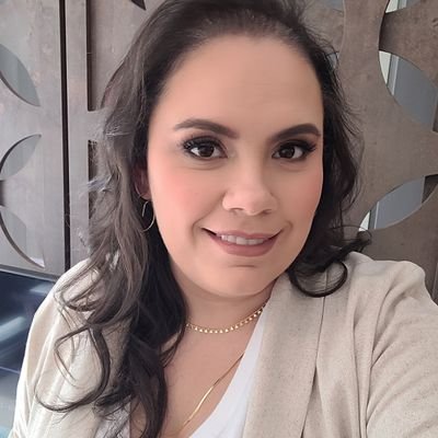 jessica_pecor's profile picture. 🙋🏻 Magenta Eventos Especiais| 👩🏻‍🎓Relações Públicas | 🎂 33 Anos | 📍Santos/SP