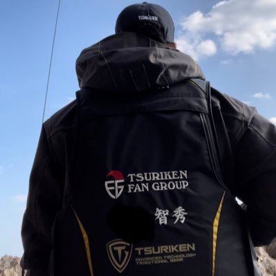 07Tomo1221's profile picture. 釣研FG福岡支部所属 エギングとフカセ中心でしている釣りバカです(。・ω・。)ゞフォローお願いしますhttps://t.co/TIQ9lv6JJd