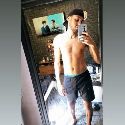 WNunees's profile picture. 😏