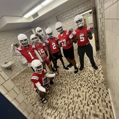 MykellWilliams8's profile picture. AHS| Height 5’10| Weight 185|Bench 275|squat 405|Gpa 4.0|Position RB/linebacker| c/o 2026| 716-940-4722