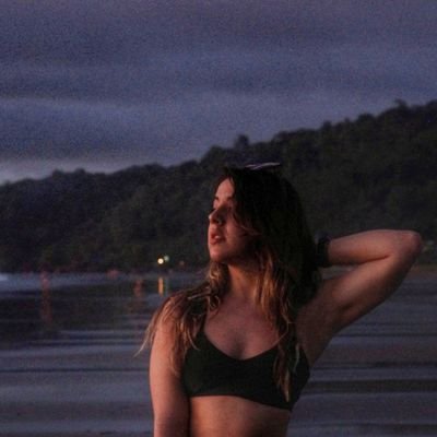 Es lo que hay, perdón por tan poco, les quedo debiendo el resto.
*Algunos tuits de esta cuenta pueden contener sarcasmo.