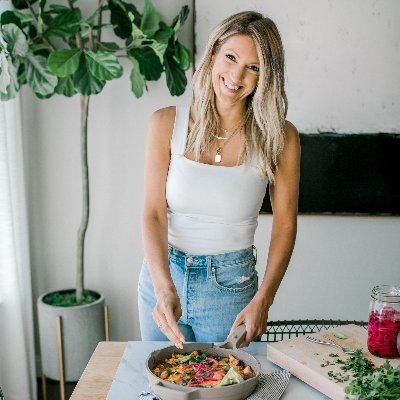 Joyful Healthy Eats is a #food blog that focuses on #healthy, family friendly recipes that can made in 30 minutes using #fresh ingredients & bold flavors!