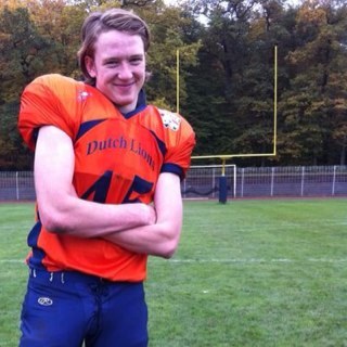 jeroene_b's profile picture. life is good :)