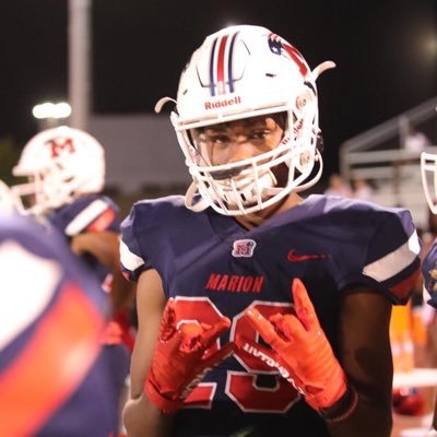 Delawrence Davis 📲📲📲(870)771-5018 Marion high school❤️💙 |160lbs |# 29 Wr|class of 2025| 5’11| email: Davisdelawrence08@gmail.com