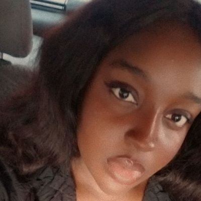Social Media Manager. Content creator. Phone Photographer. Ifenkili