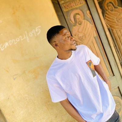 TobiAdekunle17's profile picture. 