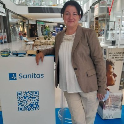 Asesora exclusiva en SANITAS.
Ayudo a familias y estudiantes a tramitar su seguro de estudios para venir a España. 
Gestiono seguros para PYMES y autónomos.