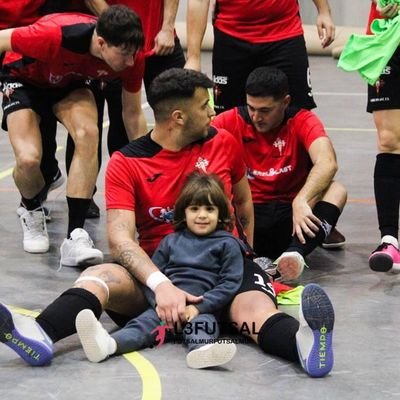 Dando tumbos desde el 95.Nunca me cansare de luchar por lo que quiero.Jugador del CFS Pinatar.