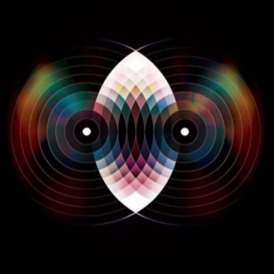 vikivik's profile picture. hep bi hareket