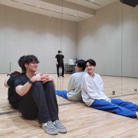 may ಇ (@_gyu_han) 's Twitter Profile