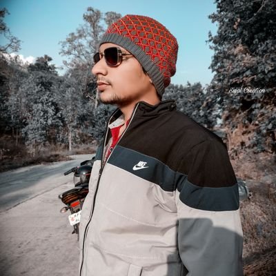 VishalS69150690's profile picture. वसूलो के सरताज है हम, माँ भवानी के अरदास है हम, राजपूत हु जोस और होस दोनों साथ रखते है ॥ 

जय भवानी 🙏🙏 जय राजपूताना ⚔️⚔️