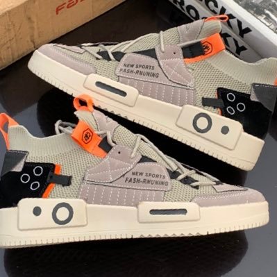 OyoyoBrown's profile picture. 