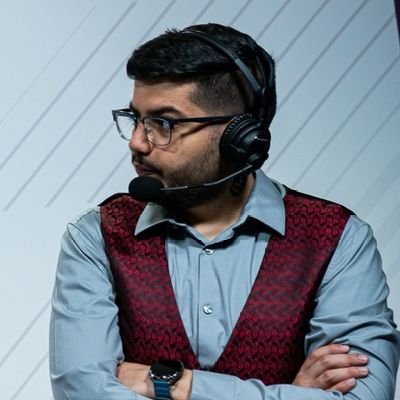 MENA🎙️@PUBGMOBILE_ARB | head of mobile @FalconsEsport
| FPS Analyst & Caster 
📧on-air talent inquiry: @arabiatalents