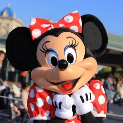 はじめまして♡ディズニー大好き♡ミキミニ、ダフメイが特に大好き♡2019FTW卒花。 セーラームーン好き♡WaT好き♡元年パス10年以上持ち。現在1、3歳娘育児中。娘とディズニー仮装デビュー夢見中です。娘の服はプティマイン、アプレにハマってます。お気軽にフォローください!絡んでいただける方だととても嬉しいです♡