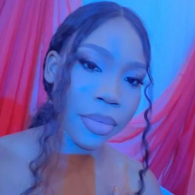 Medic||Radiographer☢️☢️||Softie||Beauty with Brains||Glowing||Growing||Evolving||@ManUtd❤️||IG @udensi_mimii