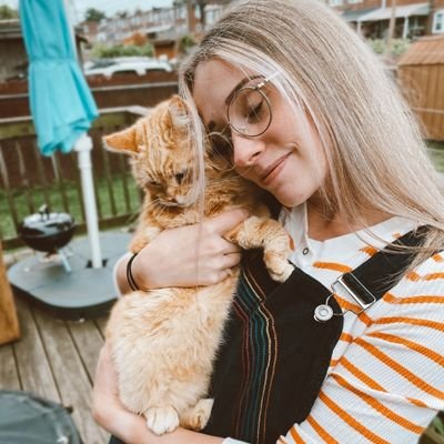 I work in technology and love animals 🐈 📱 I am a wife and a mom 👨👩👦 ex 🍎 👩🏼💻