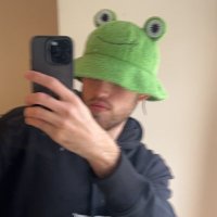 🧙🏻‍♂️ (@mrbushboi) Twitter profile photo