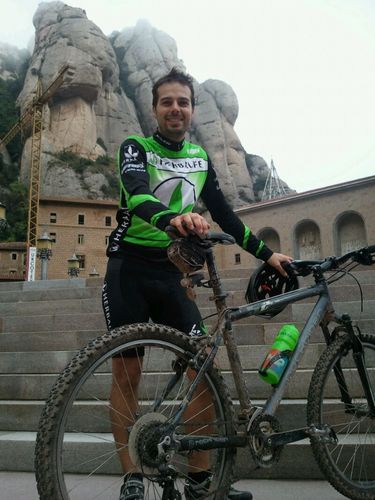 Serramgo's profile picture. 