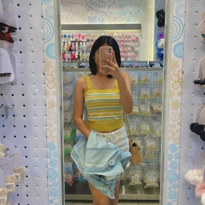 hnrdmrcr's profile picture. “She’s not pretty, but she’s not ugly either. She’s just her.” -Do Kyung Seok💘